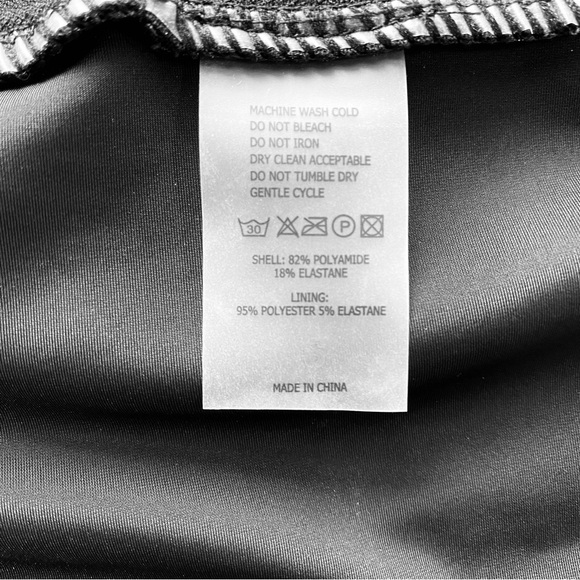 Black Wrap Swim Skirt with tiny Pom-pom Fringe, Size: S - Picture 6 of 6